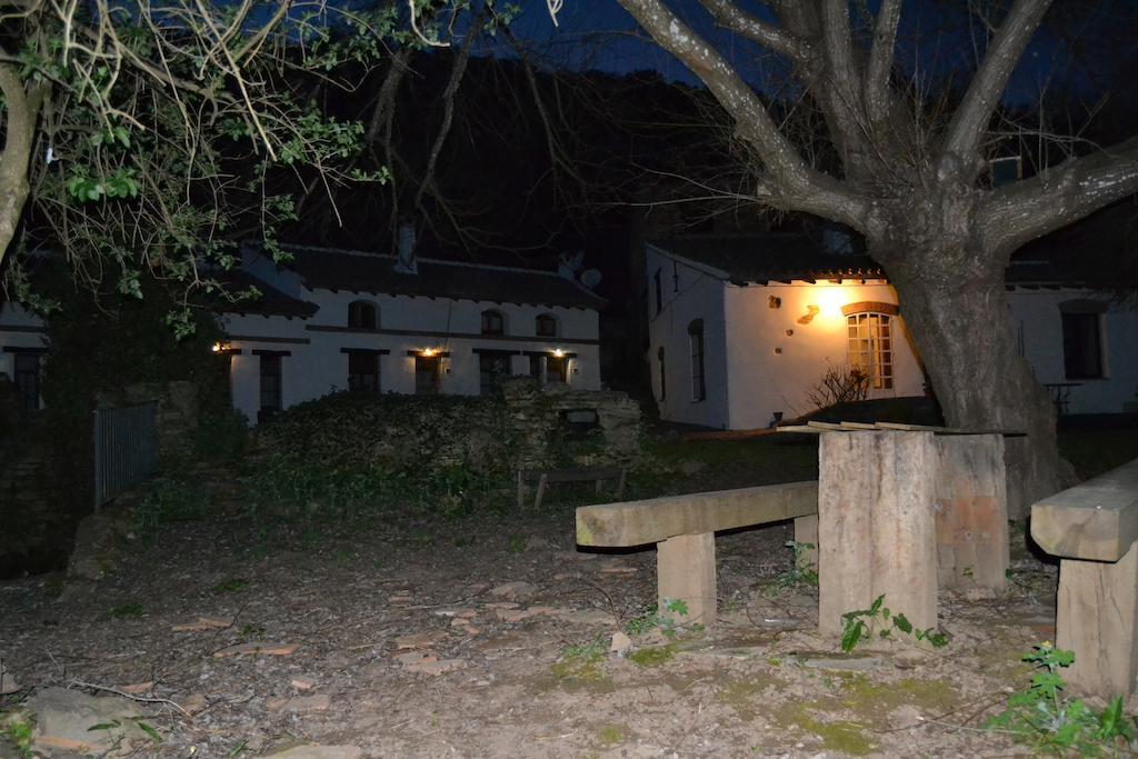 El Molino Del Corcho Apartment Cazalla de la Sierra Luaran gambar