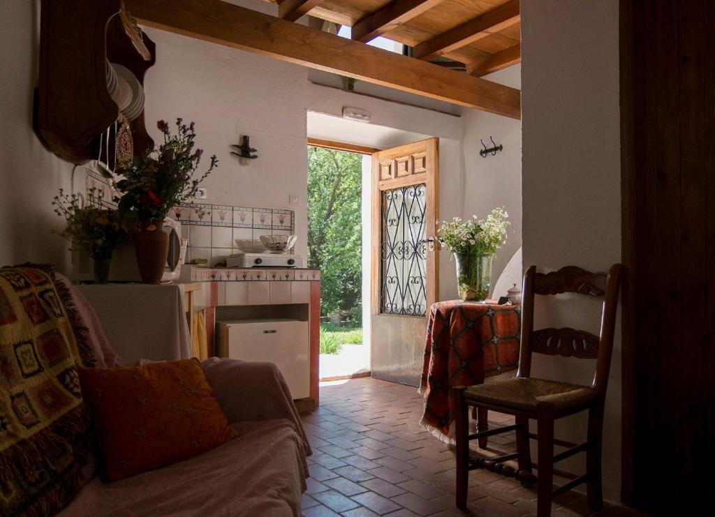 El Molino Del Corcho Apartment Cazalla de la Sierra Bilik gambar