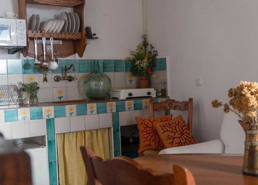 El Molino Del Corcho Apartment Cazalla de la Sierra Bilik gambar