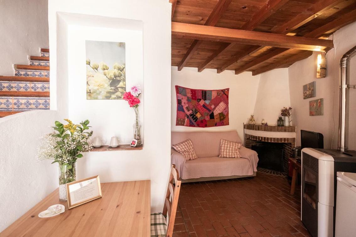 El Molino Del Corcho Apartment Cazalla de la Sierra Luaran gambar