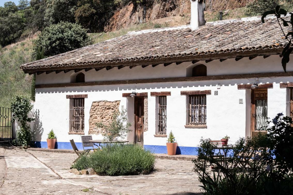 El Molino Del Corcho Apartment Cazalla de la Sierra Luaran gambar