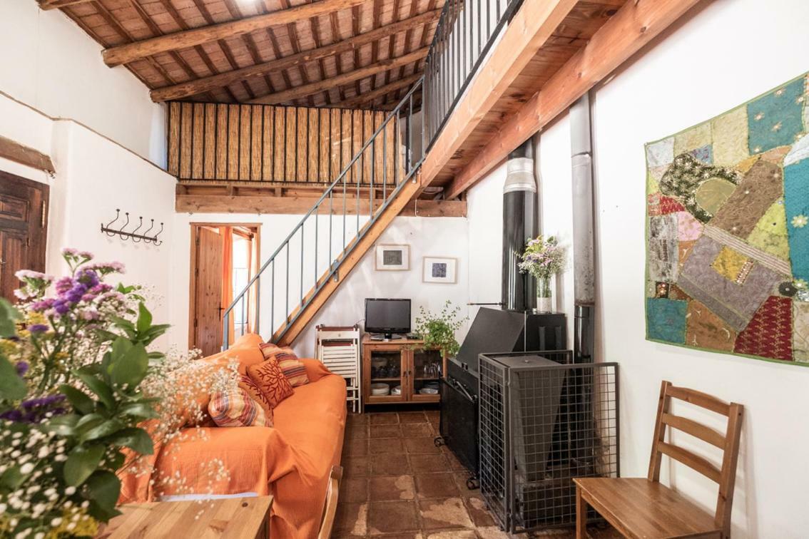 El Molino Del Corcho Apartment Cazalla de la Sierra Luaran gambar