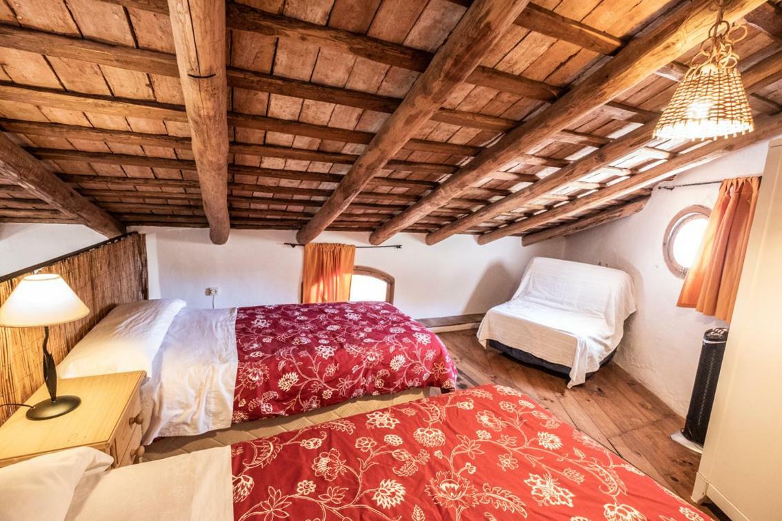 El Molino Del Corcho Apartment Cazalla de la Sierra Luaran gambar